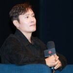 「第30回釜山国際映画祭（BIFF）」俳優イ・ビョンホン、ポニーテールのパク・チャヌクに「第一印象はイマイチ」…予感「一緒に作業することはないだろう」