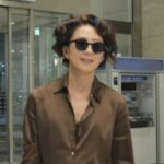 本当に女優キム・ヒエ？…ヘアカーラーXサングラスの出勤姿をキャッチ＝（飛ぶなら何する？）