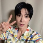 「東方神起」ユンホ、プリントシャツですがすがしくてさわやかなオーラ