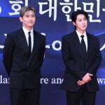 【フォト】「東方神起」、「2025大韓民国大衆文化芸術賞授賞式」で大統領表彰を受ける