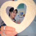 「東方神起」ユンホ、「SBS人気歌謡」の楽屋でハート認証ショット 「東方神起」ユンホ、「SBS人気歌謡」の楽屋でハート認証ショット