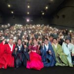 【公式】映画「ボス」、公開初週末全体1位…チョ・ウジン＆チョン・ギョンホ＆パク・ジファン韓服を着てあいさつ