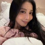 女優オ・ユナ、化粧落とさずに寝ても「この美貌」…きょうもキレイな「ミンくんママ」 女優オ・ユナ、化粧落とさずに寝ても「この美貌」…きょうもキレイな「ミンくんママ」