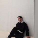 ロウン（SF9）、アンニュイな雰囲気で秋夕のあいさつ…しっかりドラマのPRも