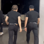 ジェジュン、ボディガードのようなたくましい背中…「歌手とボディガード」（動画あり）