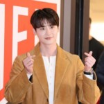 イ・ジョンソク、「再婚承認を要求します」のスタッフに高級ホテルの食事券をプレゼント…「一度ごちそうしたかった」