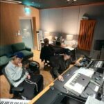 「TXT」ヨンジュン、レコーディングスタジオでのライブを公開…初のソロアルバムで“ヨンジュンコア”に期待 「TXT」ヨンジュン、レコーディングスタジオでのライブを公開…初のソロアルバムで“ヨンジュンコア”に期待