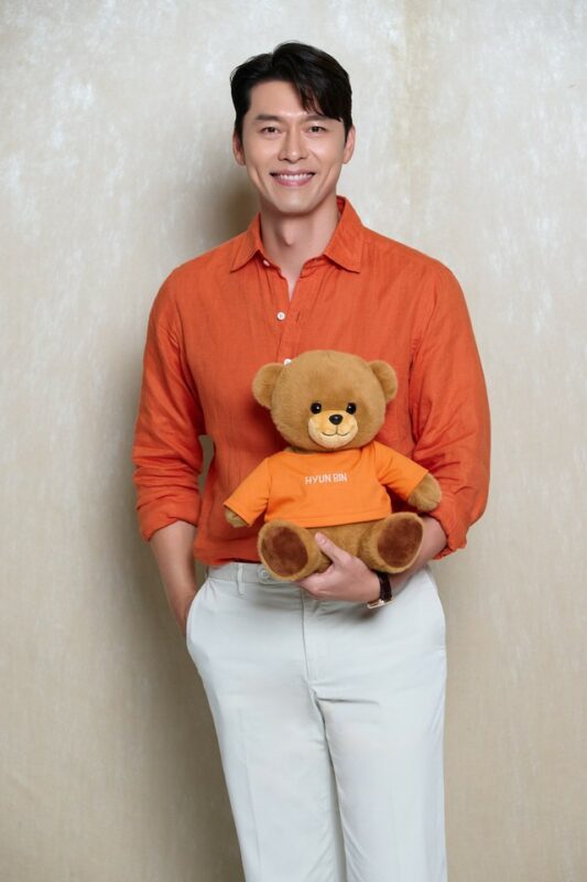 俳優ヒョンビン、PSYに続きソレアマニラの広報大使に…キャンペーン映像