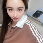 BOM（2NE1）、イ・ミンホ上半身裸の合成写真まで再浮上…その後削除で幕引き