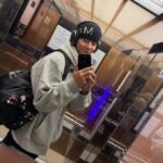 チェ・ジョンヒョプ、斜め構えのポーズで自撮り公開