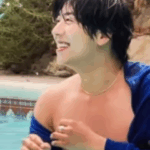 チェ・ジョンヒョプ、笑顔満載の撮影動画公開…ファン狙い撃ち（動画あり）