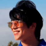 チェ・ジョンヒョプ、まぶしい日差しとさわやかな風とあたたかい笑顔…撮影現場のビハイドを公開（動画あり）