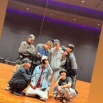 「BTS」V、練習室での完全体ショットを公開…カムバックへの期待感UP！