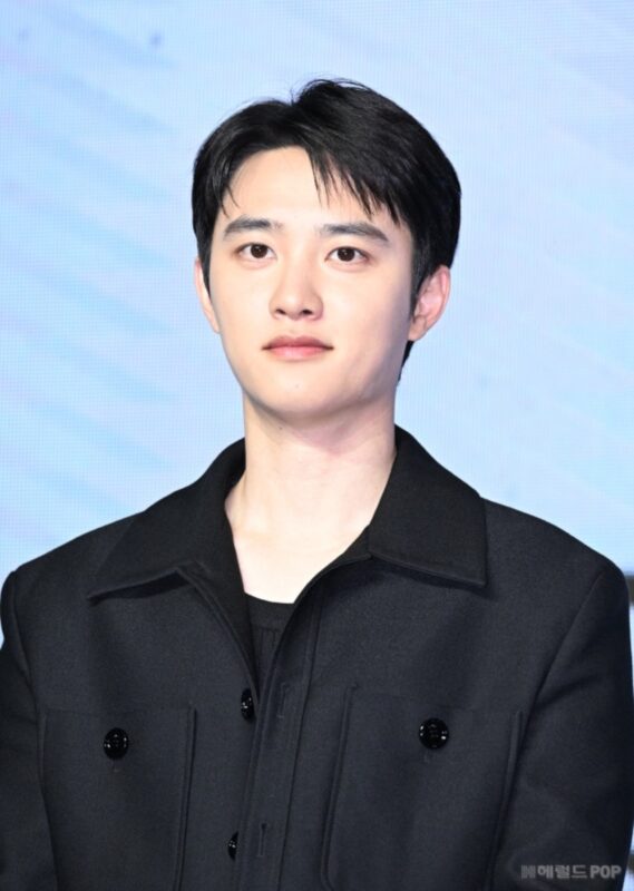【新品】EXO D.O. ギョンス　EXIST ユニフォーム おまけつき　レア 韓国ver. 【白】 EXO ユニフォーム D.O. ギョンス 公式 SM