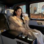 キム・ユジョン、ペク・アジンそのもの…ドレスとファーで圧倒的な存在感