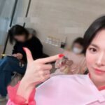 ソン・ヘギョ、ラブリーで桃のようなビジュアル…顔の半分しか映っていなくても「世界一の美女」