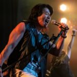 俳優クォン・サンウが長髪のロッカーに変身…コメディ映画「ハートマン」でムン・チェウォンと新年に笑いを届ける