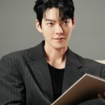 キム・ウビン、シン・ミナとの結婚前に自己管理？…魅力倍増の「プレ花婿」