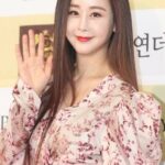 女優ハム・ソウォン、離婚した元夫ジンファと同居