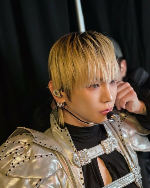 SHINee」キー、“注射おばさん”関連で沈黙する中でもツアーは進行…派手