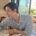 「2PM」ジュノ、アブダビを満喫するまぶしいビジュアル…「太陽の光が金色に輝く場所」