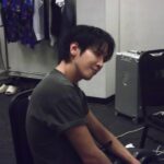 「CNBLUE」ジョン・ヨンファ、バックドアでもかっこいい…ミニヨンと一緒でほのぼの