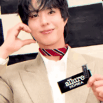 パク・ボゴム、スタイリッシュな姿でハイブランドのイベントに出席（動画あり）