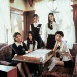 「ILLIT」がレトロな喫茶店のウェイトレスに！…日本デジタルシングル「Sunday Morning」のコンセプトフォト公開