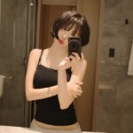 「LE SSERAFIM」サクラ（宮脇咲良）、ミラーセルフィーも魅惑的…引き込まれる人形美貌