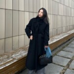 「宇宙少女（WJSN ）」ボナ、真冬でもシックなおしゃれは外せない…ブラックコートでシックな美貌