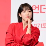 女優パク・シネ、結婚し母となって変わった…「家庭を築いて様々な感情を学んだ」と告白