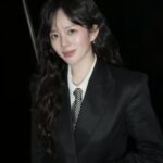 チョン・ジソ、小さくなった顔にシャープになった顎のライン