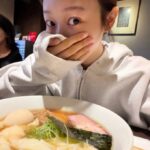 「aespa」GISELLE、地元・東京を満喫するプライベートショットを大放出