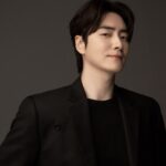 俳優イ・ジュニョク、SBS新ドラマ「覚醒」で初のオカルト挑戦…司祭服姿に期待