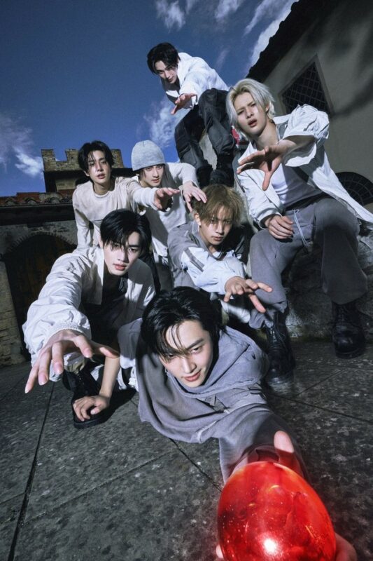 ENHYPEN、新章“Stealer”ビジュアル公開