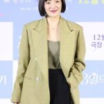 “ハ・ジョンウの弟と結婚”ファン・ボラ、夫の顔にはモザイク処理したが市民の顔は公開…結局、映像を削除