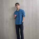 「東方神起」チャンミン、シンプルだけどセンスある着こなし…クッキングにもファッションは必須！（動画あり）