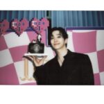 ジュノ（2PM）、「テプン商事」のファンミのバックステージを公開…多彩な魅力