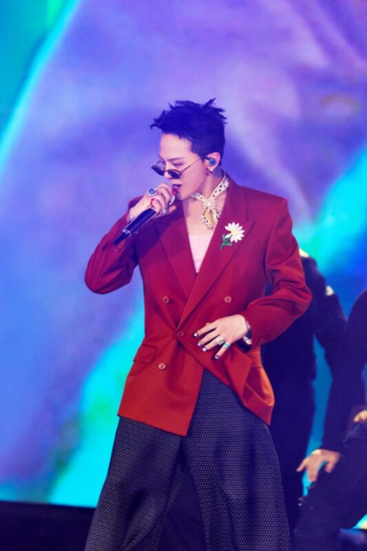 G-DRAGON（BIGBANG）、中東初の公式ステージ…ドバイ開催の「KRAZY