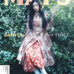 <トレンドブログ>「TWICE」ダヒョン、日韓の「MAPS」20周年記念号のカバーに…アバンギャルドな少女