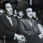 心に深く突き刺さるほど恋しい…俳優パク・チュンフン、故アン・ソンギさんと撮ったモノクロの思い出