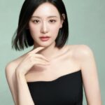女優キム・ジウォン、戻ってきたボブヘアー？写真1枚で「太陽の末裔」時代の召喚
