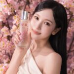 限定桜ボトル発売を記念したスペシャルイベントにグローバルブランドアンバサダー「TWICE」MINAが来場