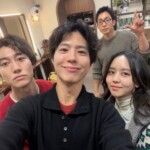 <トレンドブログ>俳優パク・ボゴム、キム・ソヒョンを“1日アルバイト”に迎え“ほっこり4ショット”