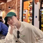 <トレンドブログ>俳優イ・ジョンソク、ミラノで“彼氏ショット”を大放出…おちゃめな姿がかわいい