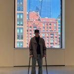 <トレンドブログ>「BTS」RM、ニューヨークから近況公開…杖をつき、穏やかな笑顔