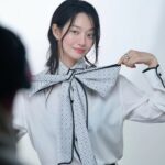 シン・ミナ、キム・ウビンのため自らプレゼントに？…大きなリボンをつけてどこまでも「キュート」