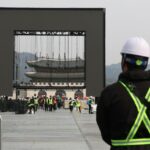 「BTS」復帰公演めぐり行政対応に議論 1万5500人動員、約4400万円規模の人件費