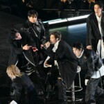 荒いステッチは過去の傷痕…「BTS」、歴史の残骸を着た衣装とは…担当デザイナーが明かす