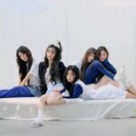 ILLIT「Almond Chocolate」がストリーミング累計1億回再生突破！  世界的ヒット曲「Magnetic」に次ぐ快挙達成！